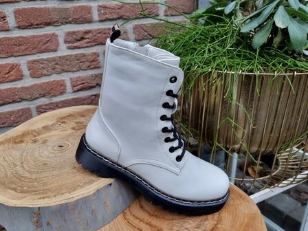 ALICE BOOTS WHITE