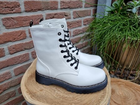 ALICE BOOTS WHITE