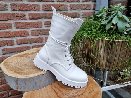 JESSIE BOOTS WHITE