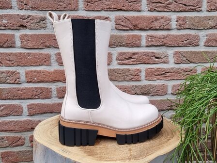 DANA BOOTS BEIGE