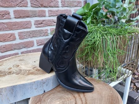 MARY BOOTS BLACK