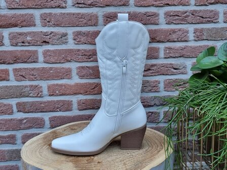 AMY BOOTS WHITE