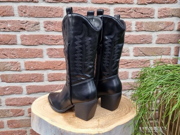 AMY BOOTS BLACK