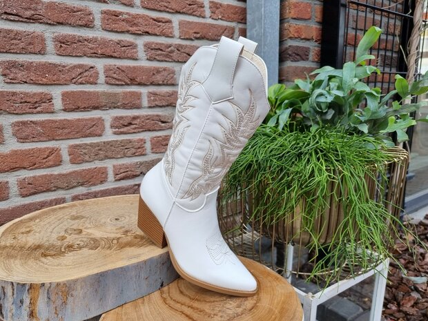 MILA BOOTS WHITE