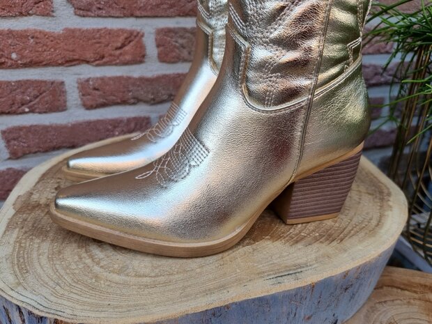 AMY BOOTS GOLD