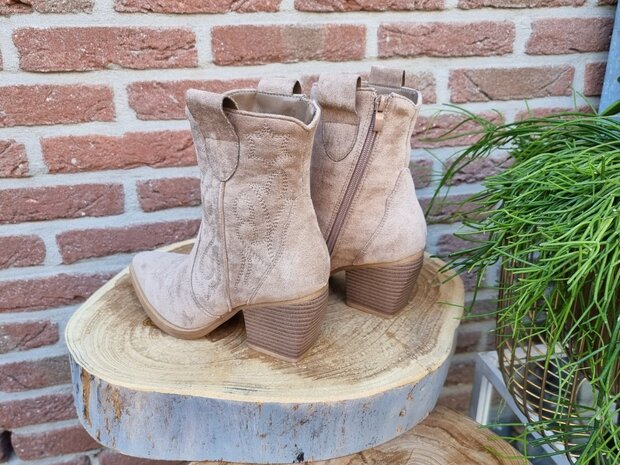 MARY BOOTS KHAKI SUEDINE